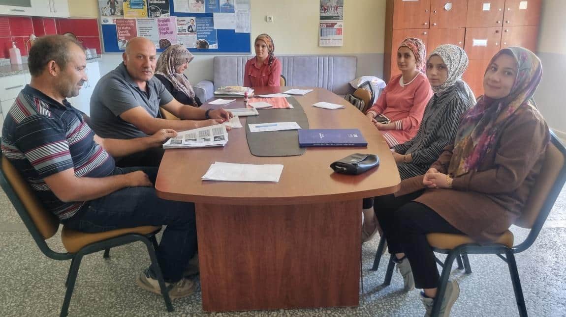 4. Sınıflar Sene Başı Veli Toplantımız Yapıldı